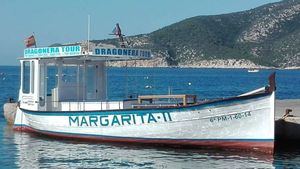 El Margarita II fue construido en 1952 por el mestre d'aixa (carpintero de ribera ) Juan Vaquer Soler 