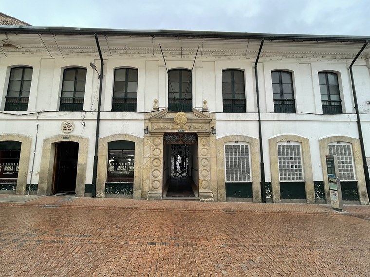 La Academia Colombiana de Historia (ACH) califica de «despropósito» pedir la devolución del tesoro Quimbaya
