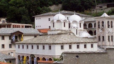 El monasterio de  Kosintza fue saqueado por el ejercito búlgaro en  1917