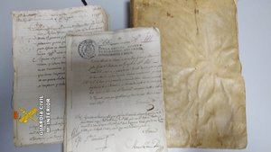 La Guardia Civil recupera documentos de los siglos XVIII y XIX de una parroquia de Toledo