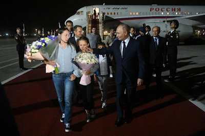 Putin recibió a los espías el pasado 2 de agosto co todos los honores en el aeropuerto Vnukovo en Moscú, 