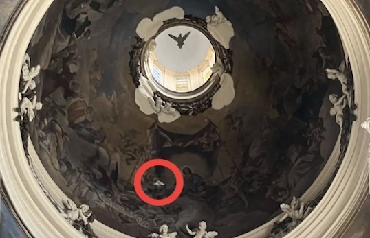 cúpula 'Regina Patriarcharum' de Ramón Bayeu de 1782. En rojo la zona afectada