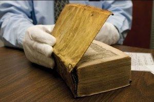 Harvard eliminará la encuadernación hecha con piel humana de un libro del siglo XIX