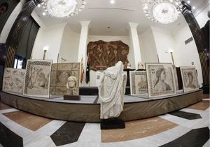 España devuelve a Libia 12 antigüedades incautadas a Bagot y expoliadas por Dahesh