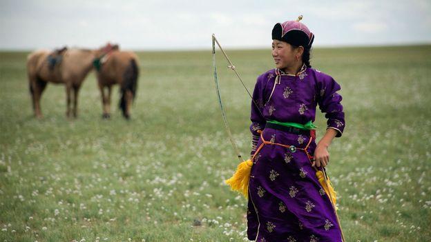 La ministra Nomin Chinbat, está centrada en la conservación y preservación de la cultura Mongola