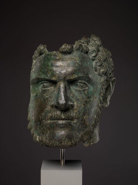 Busto de Caracalla (211 d.C) procedente del expolio de Bubón, Turquía