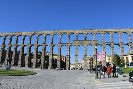 Acueducto de Segovia, del siglo I -II d.C, Patrimonio de La Humanidad de la UNESCO 