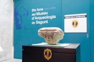 El Grupo de Patrimonio Histórico de la Policía de la Generalitat Valencia recupera un capitel gótico en Sagunto