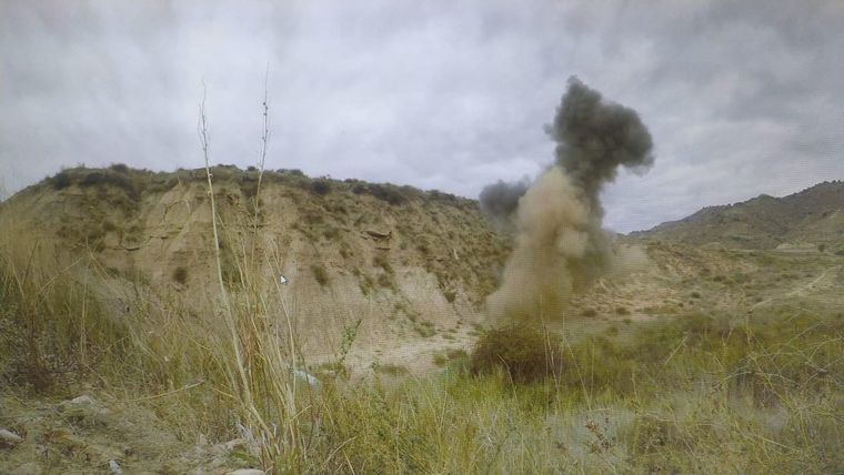 La bomba seguía activa