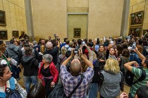 El Louvre está contemplando trasladar a la Gioconda a una cámara subterránea