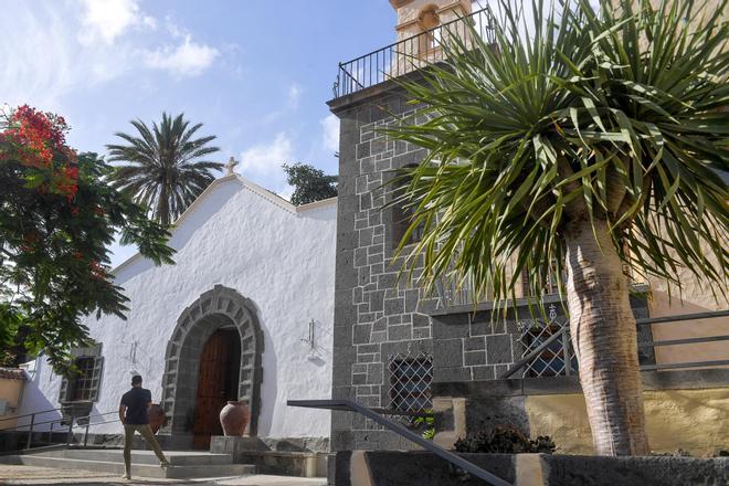 La ermita de Santa Catalina del siglo XIV, en el Pueblo Canario de Las Palmas de Gran Canarias, creado en 1937 alrededor del