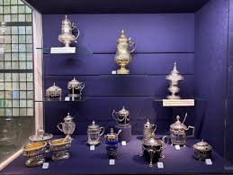 Los ladrones se llevaron 300 piezas de la colección del museo.