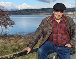 Enrico Tosti-Croce, chileno de 78 años que ha devuelto a Grecia un recuerdo de guerra de su padre de hace 95 años