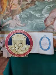 El libro robado se refería a las normas que debía seguir el Sumo Pontífice para otorgar títulos y diaconías a los nuevos cardenales