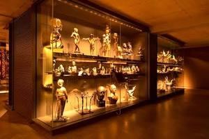 El museo conserva más de 5.000 Regalos de Estado LEGALES , AUTORIZADOS y DECLARADOS.