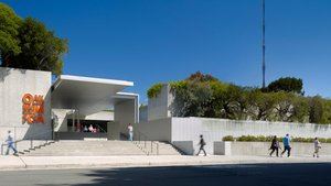 el Museo de Oakland de California. Un orgullo para la ciudad.