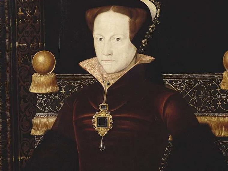 María I de Inglaterra  La primera reina que lució la Peregrina. 