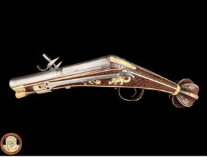 Los Carabinieri del Comando TPC han devuelto al Museo Stibbert de Florencia una pistola antigua robada en 1977.