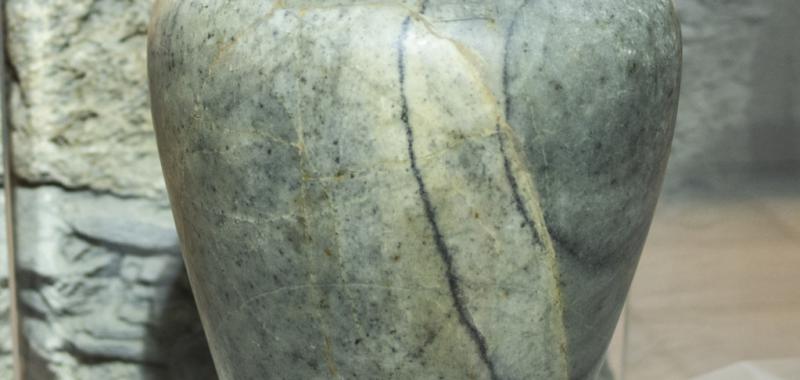 Vaso canopo de Apofis 